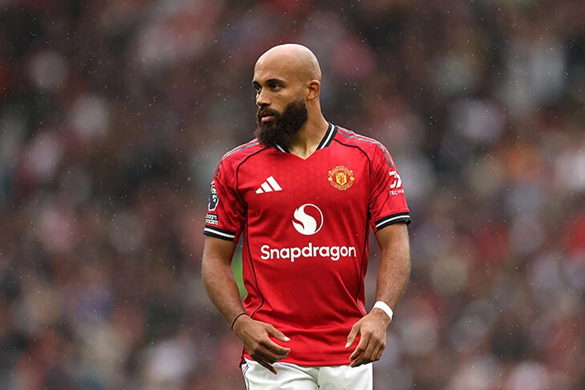 Fantasy Premier League GW10 tips for Arsenal defense, Man Utd, and Liverpool player picks and stats.